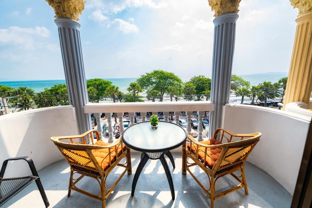 Happy Vikings - Beachfront Pantai Jomtien Luaran gambar